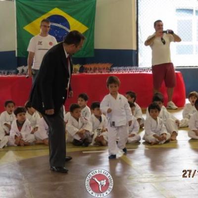 19 Aniversario 18