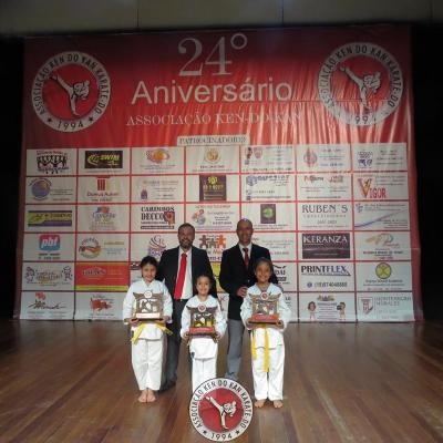 24 Aniversario 11