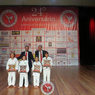 24 Aniversario 28