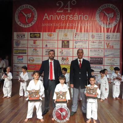 24 Aniversario 36