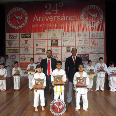 24 Aniversario 52