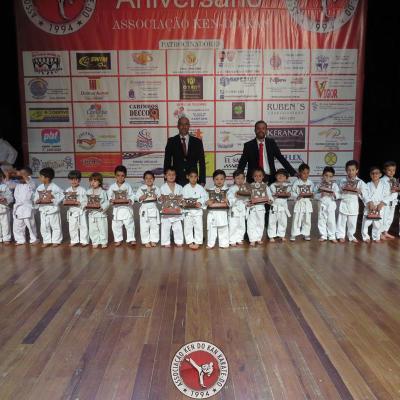 24 Aniversario 65